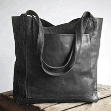 Lorena | Stilvolle Ledertasche in Schwarz