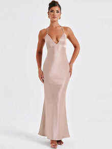 Laura | Rückenfreies Nachtkleid in Rosa