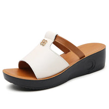Damen Stylische Slingback Plateau Sandalen in Weiß