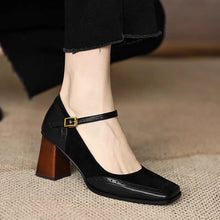 Mathilda – Klassische Pumps in Schwarz