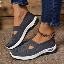 Madelline - Damen Slipper mit Keilabsatz in Grau