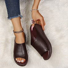Theresa – Zehensandalen für Damen in Braun