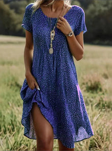 Giovana – Elegantes Midi-Kleid Mit Kurzen Ärmeln in Marineblau