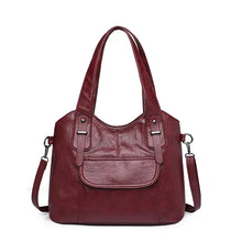 Ritva | Handtaschen mit mehreren Fächern in Rote Farbe