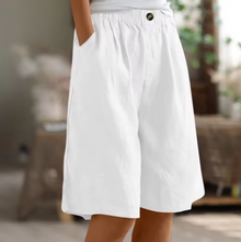 Hana | Entspannte weite Shorts in Weiß