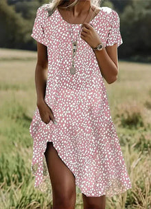 Giovana – Elegantes Midi-Kleid Mit Kurzen Ärmeln in Hellrosa