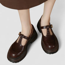 Brigitte – Schicke Mary-Jane-Schuhe für Damen in Braun