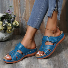 Amelia - Offene Freizeitsandalen in Hellblau