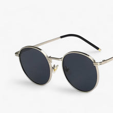 Sonnenbrille Herren | Rundes Design & Zeitloser Stil in Silber Grau