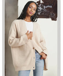 Strickjacke Damen | Fallschulter & Oversized in Beige