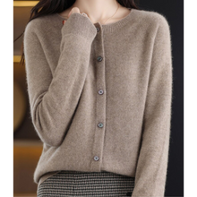 Strickjacke Damen | Feinstrick & Rundhals in Braun