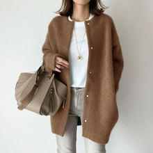 Strickjacke Damen | Oversized Rundhals & Druckknöpfe in Braun