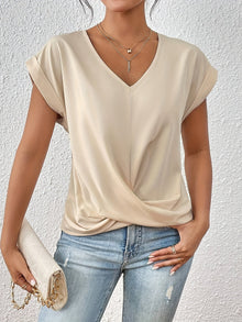 T Shirt Damen | Elegant mit Twist-Detail & V-Ausschnitt in Aprikos