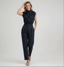 Tailliertes Damen Set aus ärmellosem Top und Hose mit hoher Taille im Jumpsuit Look in Navy