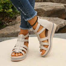 Ena | Strassverzierte Keilsandalen in Beige