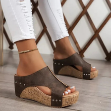 Alva | Damen Stilvolle Orthopädische Plateau Sandalen in Braun