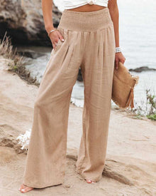 Alina – Sommerhose für Damen mit weitem Bein in Beige