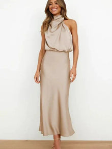 Benthe | Off-Shoulder Midi-Kleid in KHAKI
