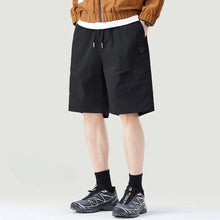 Ricardo  | Elite atmungsaktive Performance-Shorts – Entworfen für Wärme in Schwarz