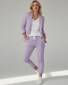 Damen Anzug Set für Alltag und besondere Anlässe | Sportlich-elegant in Lila