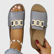 Lea – Schicke Sandalen mit Schnalle für Damen in Grau
