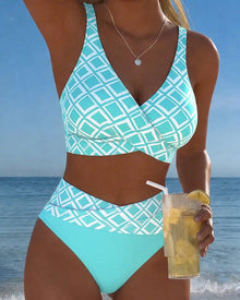 Zweiteiliger Bikini mit BH-Design und Diamantmuster in Blau