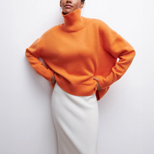 Amelia | Eleganter Strick-Dolcevita-Pullover in Orange