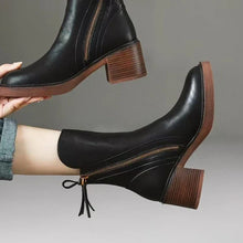 Amelie | Damen Kurzstiefel mit Blockabsatz für Herbst in Schwarz