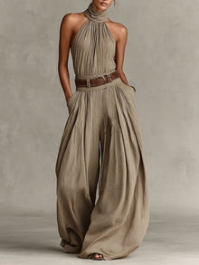 Marie | Damen Neckholder Weites Bein Jumpsuit in Braun