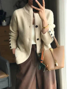 Maja | Damen Strickjacke aus weicher Kaschmirwolle in Beige