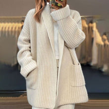 Mila | Damen Strickjacke im Oversized-Stil für Herbst in Lvory