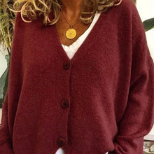 Elisa | Damen Strickjacke mit femininem V-Ausschnitt in Burgund