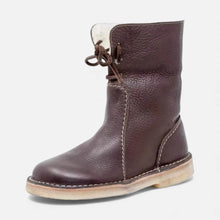 Gefütterte Damenstiefel mit Schnürung und Umschlag in Dunkelbraun