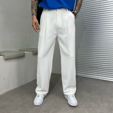 Bastian – Elegante Herrenhose mit weitem Bein in Weiß