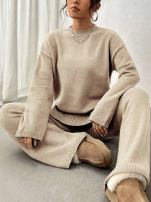 Mila | Warmes geripptes Freizeit-Strickset in Beige