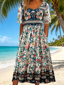 Jeeni – Kurzärmeliges Kleid Mit Blumenmuster in Weiß