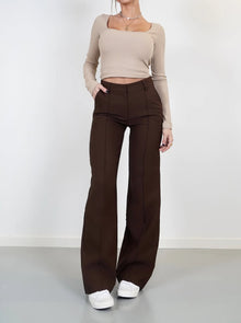 Emma | Elegante Damen Hose mit hoher Taille in Braun