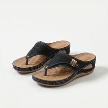 Élodie - Keil-Zehensandalen für Dame in Schwarz