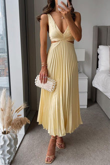 Elsa | Elegantes Plissiertes Maxikleid in Gelb