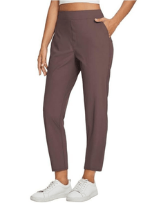 Emery™ - Elegante Komforthose in Braun