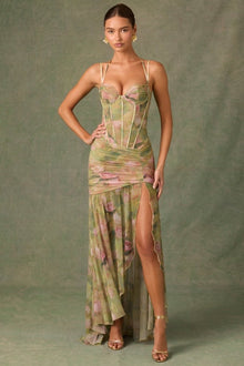 Esmeralda | Asymmetrisches Bodycon-Kleid mit Volants in Grün