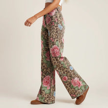 Flared Jeans für Damen mit hoher Taille im Casual-Stil in Rosa & Leopard