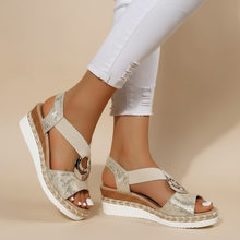 Sommerfeld | Elegante Plateau-Sandalen in Gold