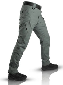Ben | Herren Robuste Outdoor-Hose mit Taschensystem in Grün