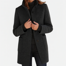 Rica | Warmer Mantel mit Stehkragen in Schwarz