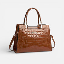 Damen Handtasche mit Kroko Prägung und Tragegriffen in Braun