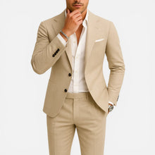 Herren Anzug mit schmaler Passform und Knopfleiste in Beige