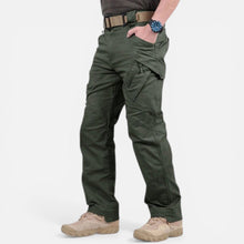 Herren Cargohose mit mehreren Taschen und robustem Design in Grün