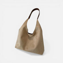 Damen Schultertasche aus Kunstleder mit großem Volumen in Beige