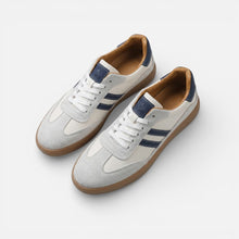 Herren Sneaker mit klassischem Schnürdesign und Retro Stil in Weiß